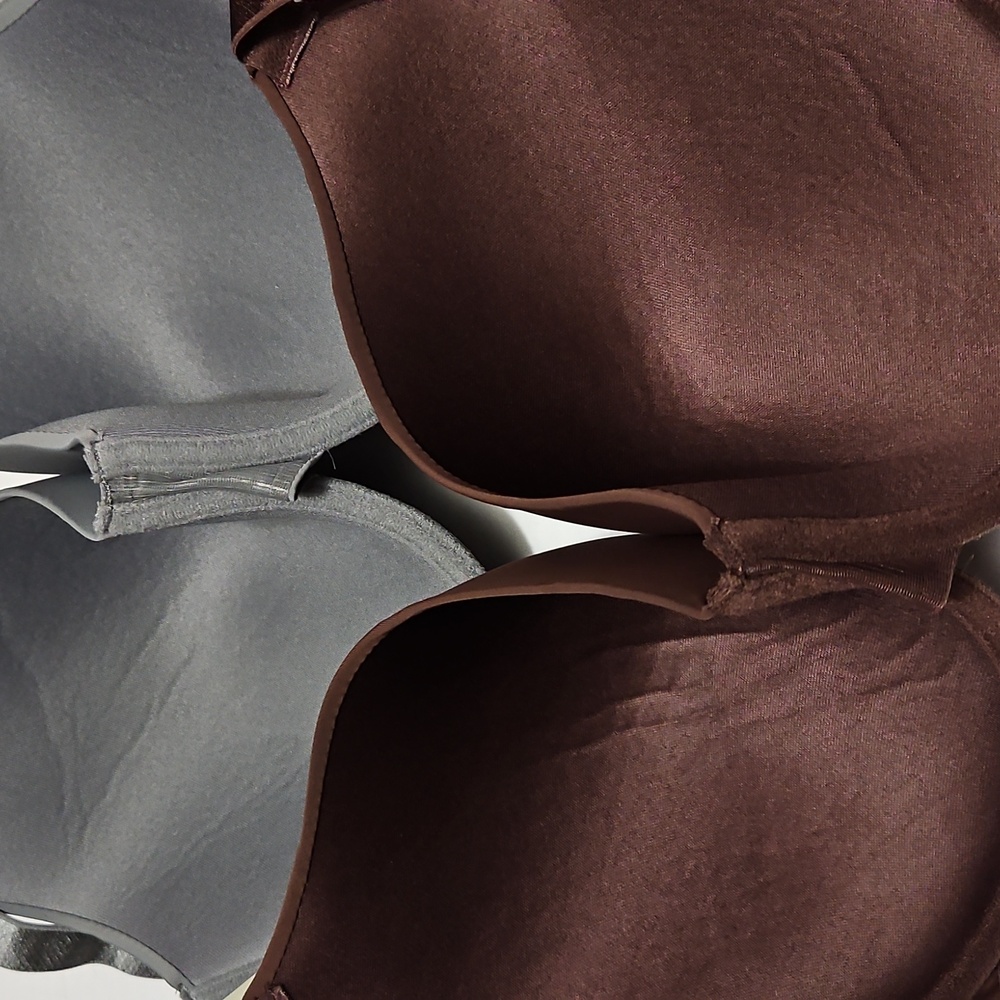No Boundaries Brown and Gray Tshirt Underwire Lined Padded 2 Bras Size 38DDD - Picture 4 of 8